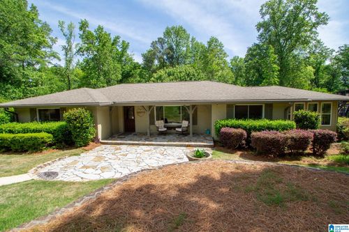 701 Twin Branch Dr, Vestavia, AL, 35226-2449 | Card Image