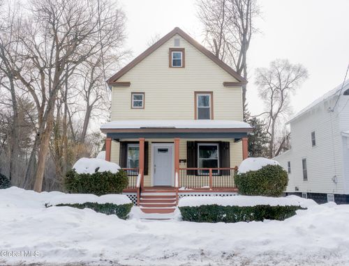 126 Manchester Road, Schenectady, NY, 12304 | Card Image