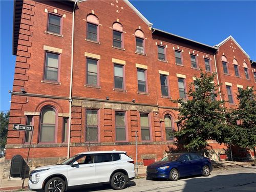 apt-3e-130 S 22nd St, Pittsburgh, PA, 15203-2044 | Card Image