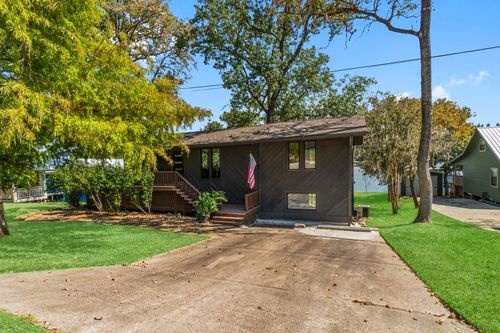 40 Northwood Dr, Pointblank, TX, 77364-7132 | Card Image