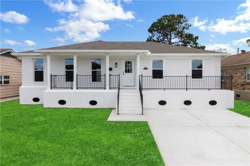 532 N Marlin Ct, Terrytown, LA, 70056-2852 | Card Image