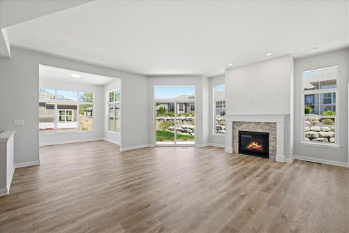 16-36-439 Standing Stone Drive, Waukesha, WI, 53189 | Card Image