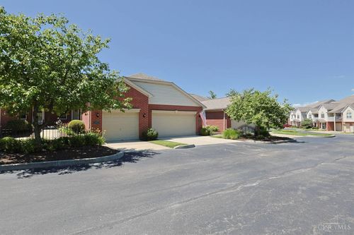 3939 Olde Savannah Dr, Cincinnati, OH, 45247 | Card Image