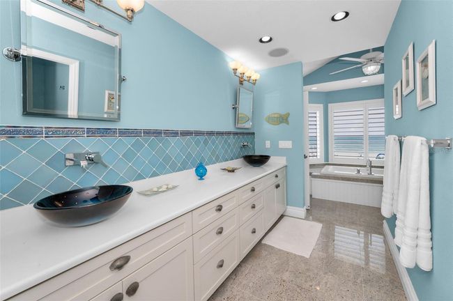 13303 Gulf Ln, House other with 6 bedrooms, 6 bathrooms and null parking in MADEIRA BEACH FL | Image 19