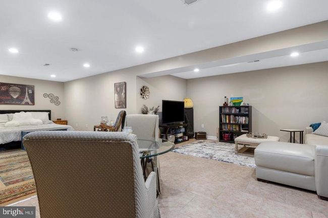 1119 Queens Way, Townhouse with 3 bedrooms, 3 bathrooms and null parking in WEST CHESTER PA | Image 39