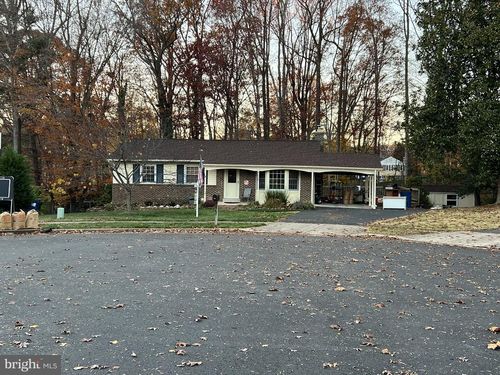 8638 Woodview Dr, SPRINGFIELD, VA, 22153-1548 | Card Image