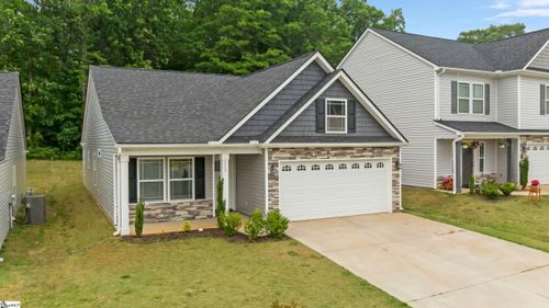 402 Bud Farmer Pl, Inman, SC, 29349-5807 | Card Image