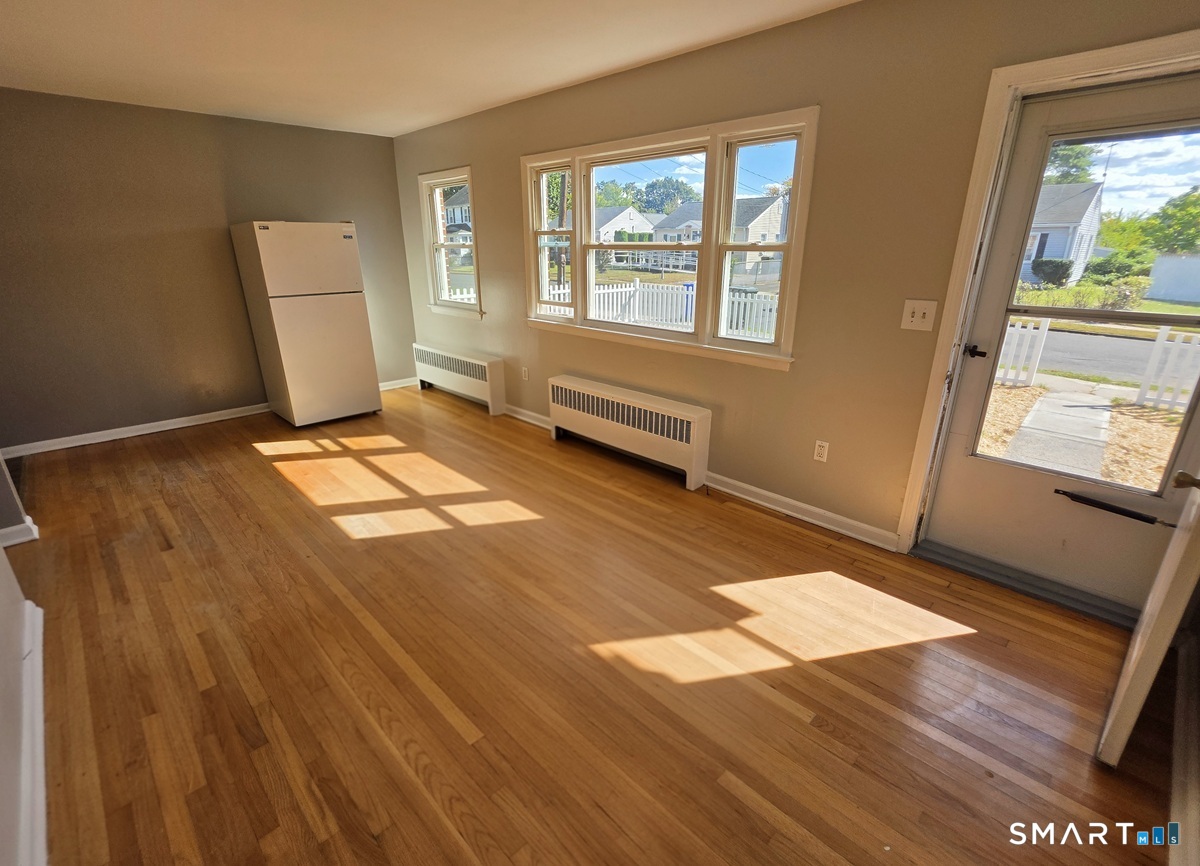 Residential Lease in East Hartford 3