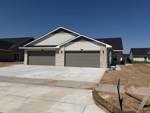 12242 W Rosemary St, Wichita, KS, 67201 | Card Image