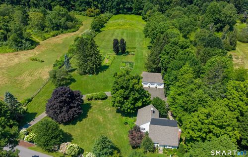 385 Middle Road Turnpike, Woodbury, CT, 06798 | Card Image