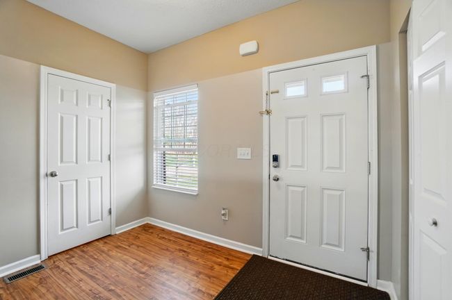 1224 Foor Blvd, House other with 4 bedrooms, 3 bathrooms and null parking in Pataskala OH | Image 4