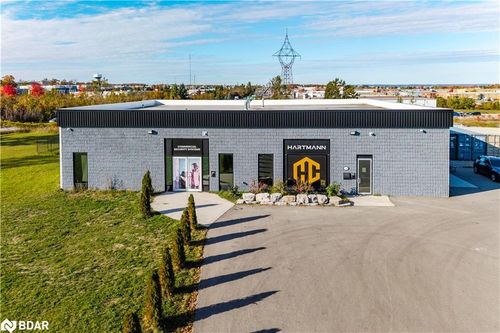 {{alt}} | Card Image