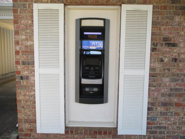 10680 Main St, Home with 0 bedrooms, 0 bathrooms and null parking in New London TX | Image 19