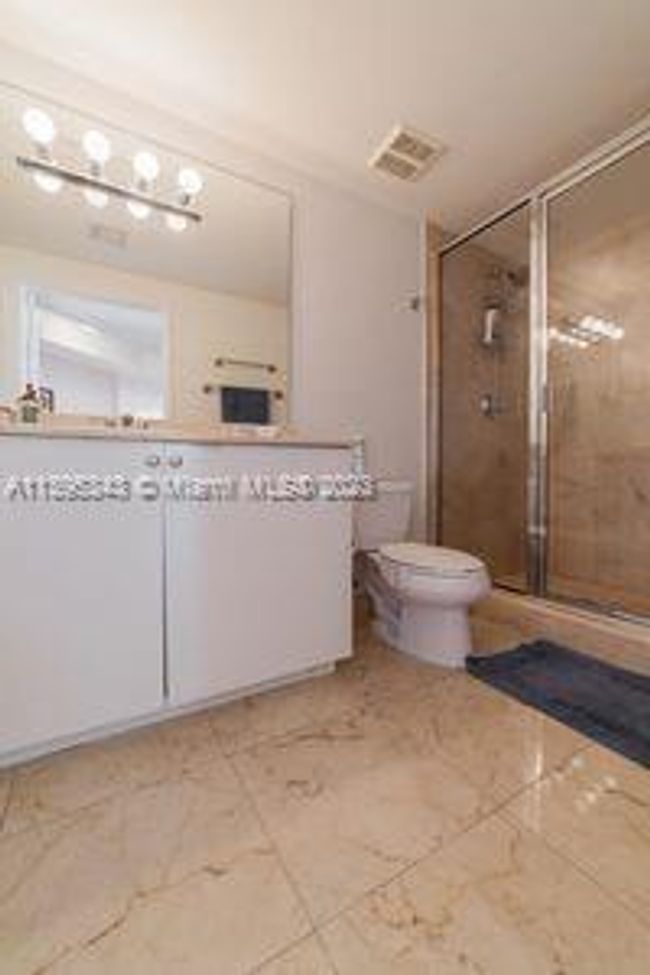 APT-1101 - 17555 Atlantic Blvd, Condo with 3 bedrooms, 2 bathrooms and null parking in Sunny Isles Beach FL | Image 14