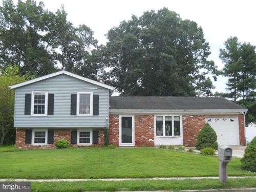 6 Hercules Ct, SEWELL, NJ, 08080-1930 | Card Image