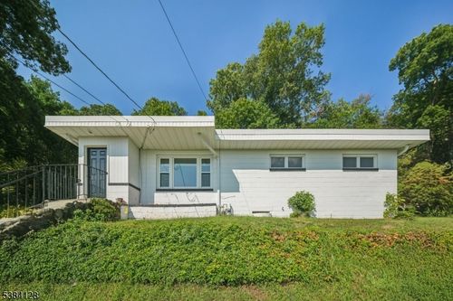 40 N 19th St, Hawthorne, NJ, 07506-3503 | Card Image