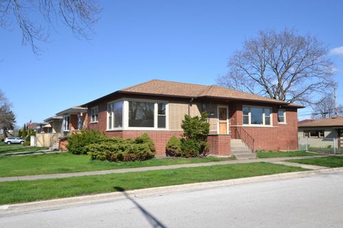 2900 W 101st Pl, Evergreen Park, IL, 60805-3541 | Card Image