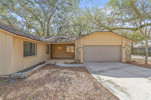 38 Snaresbrook Ct, ORMOND BEACH, FL, 32174-4837 | Card Image