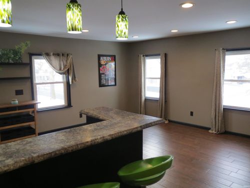 apt-1-702 N Main St, Auburn, IN, 46706-1246 | Card Image