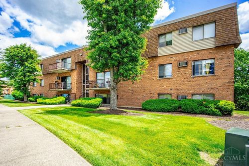 6643 Hearne Rd, Cincinnati, OH, 45248-8411 | Card Image