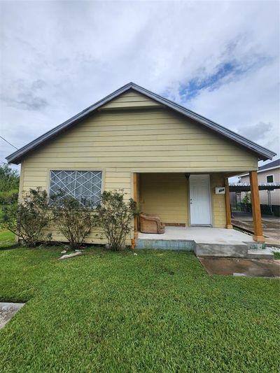 408 Edgar Street, House other with 3 bedrooms, 2 bathrooms and null parking in La Marque TX | Image 1