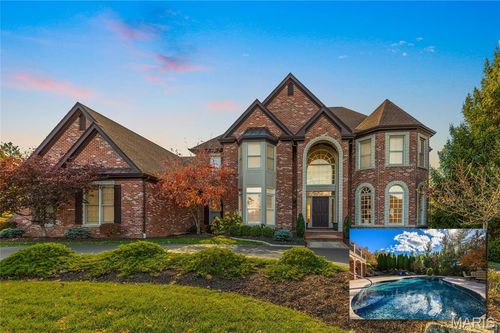 997 Tara Oaks Dr, Chesterfield, MO, 63005-3657 | Card Image