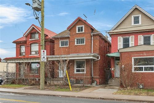 96 Wentworth St N, Hamilton, ON, L8L5V4 | Card Image