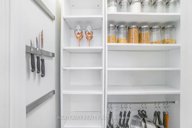 1901 - 339 Rathburn Rd W, Condo with 1 bedrooms, 1 bathrooms and 1 parking in Mississauga ON | Image 7