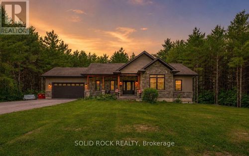 717 Upper Oak Leaf Rd, Athens, ON, K0E1B0 | Card Image