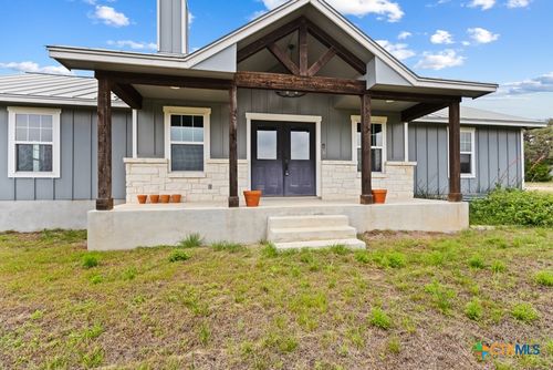 4574 Bump Gate Rd, Pipe Creek, TX, 78063-5886 | Card Image