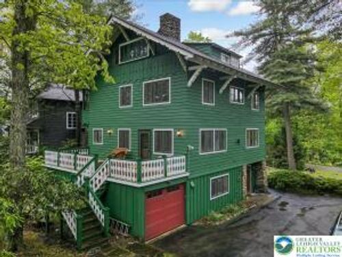 119 Falls Dr, Cresco, PA, 18326 | Card Image