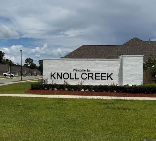 4609 Deep Creek Dr, Baton Rouge, LA, 70817-1670 | Card Image