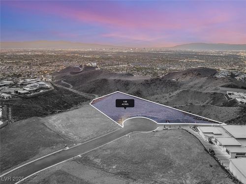 673 Dragon Point Dr, Henderson, NV, 89012-7302 | Card Image