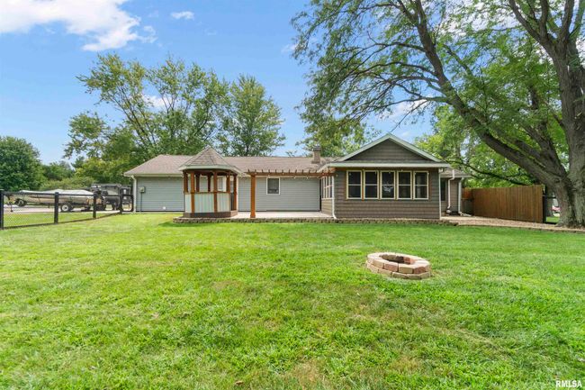 8409 N Blackbridge Rd, House other with 3 bedrooms, 2 bathrooms and null parking in Edwards IL | Image 8
