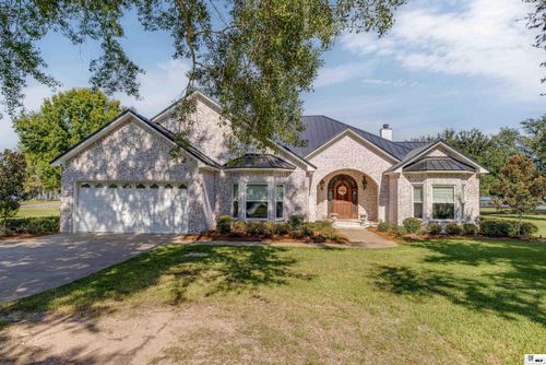 218 Little Happy Trl, Jonesboro, LA, 71251-6137 | Card Image