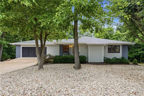 16 Ledbetter Ln, Bella Vista, AR, 72715-5566 | Card Image