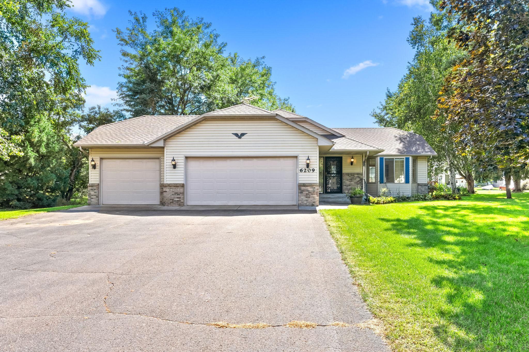 Albert Ln, North Branch, MN 55056