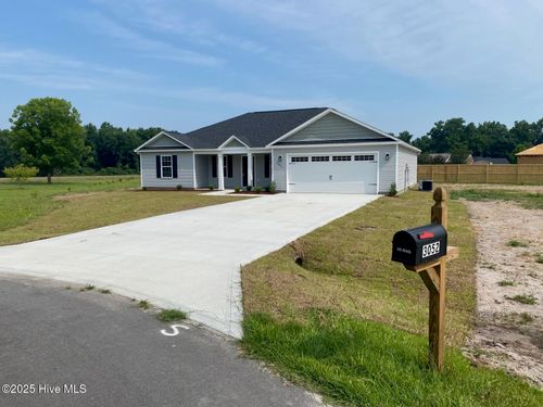 3052 Condor Ct, Deep Run, NC, 28525-7600 | Card Image