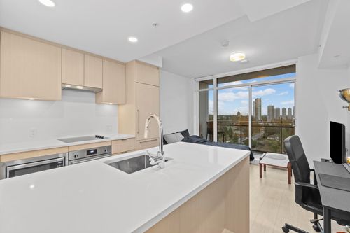 1203-13675 107a Ave, Surrey, BC, V3T2H2 | Card Image