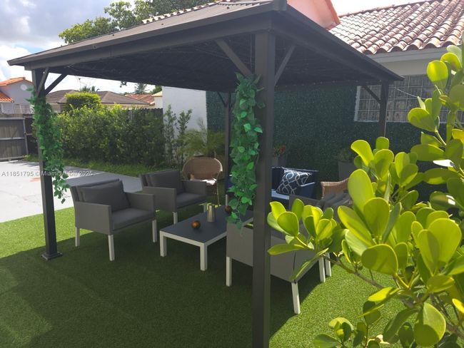 3813 Sw 149 Th Pl, House other with 4 bedrooms, 3 bathrooms and null parking in Miami FL | Image 40
