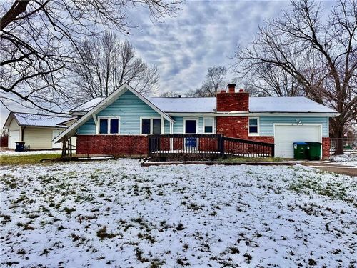 209 E Walnut St, Cleveland, MO, 64734-9337 | Card Image