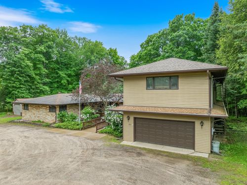1181 4th Ave N, Park Falls, WI, 54552-1732 | Card Image