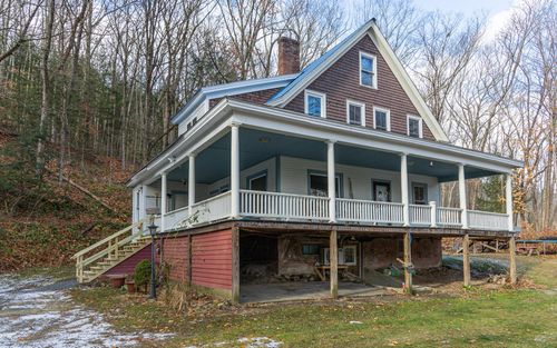 10 King St, Bellows Falls, VT, 05101-1482 | Card Image