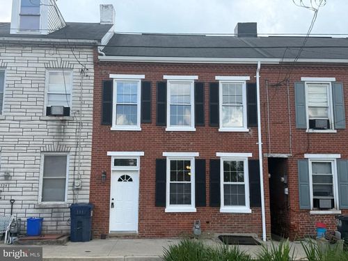 322 S Front St, WRIGHTSVILLE, PA, 17368-1614 | Card Image