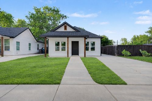 1211 E Cannon Street, Fort Worth, TX, 76104 | Card Image