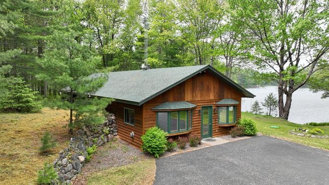 13375 Michaelis Ln, House other with 2 bedrooms, 1 bathrooms and 2 parking in MANITOWISH WATERS WI | Image 30