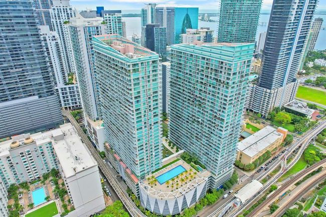 APT-1224N - 1111 Sw 1 St Ave, Condo with 1 bedrooms, 1 bathrooms and null parking in Miami FL | Image 29