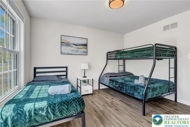 511 Lakeside Dr, House other with 4 bedrooms, 3 bathrooms and null parking in East Stroudsburg PA | Image 28