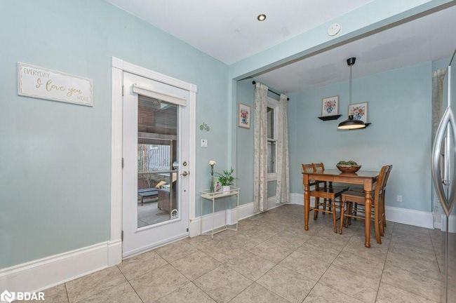 168 Paisley St, House other with 3 bedrooms, 1 bathrooms and 4 parking in Guelph ON | Image 25
