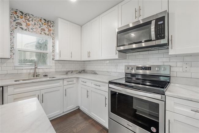 4022 N Marguerite St, House other with 4 bedrooms, 2 bathrooms and null parking in Tampa FL | Image 12